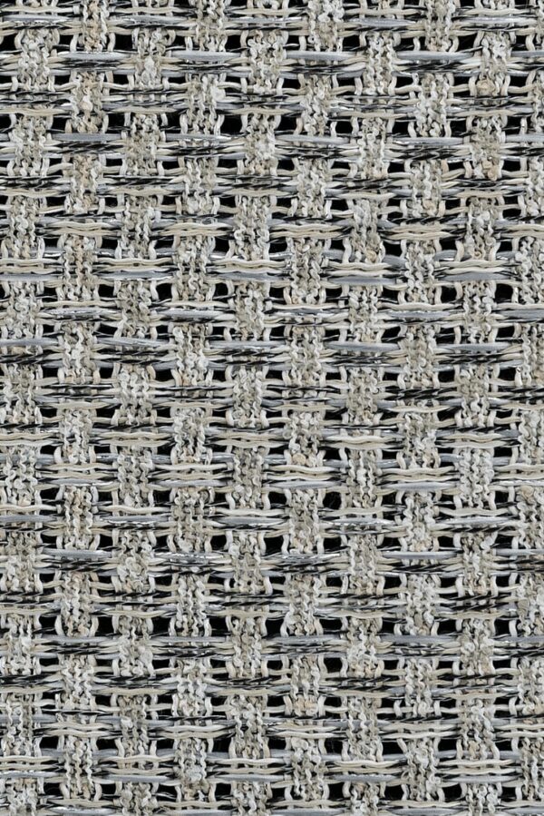 7871718 01 realism grey